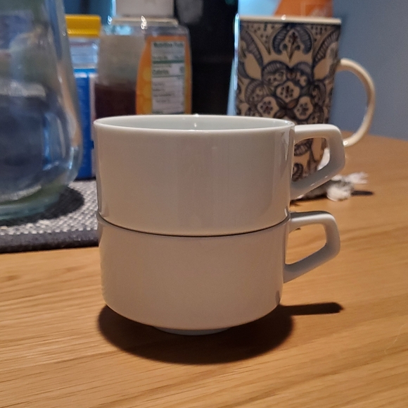 Stackable White Coffee Mugs - Picture 1 of 3